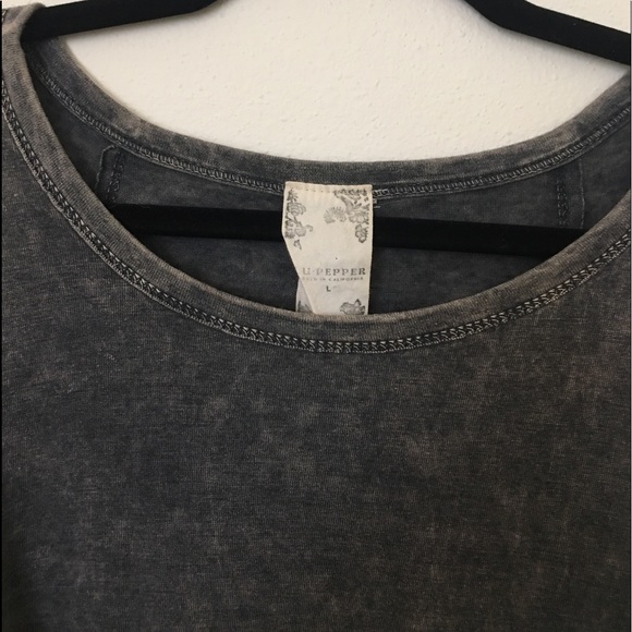 Blu Pepper gray shirt - Picture 4 of 7